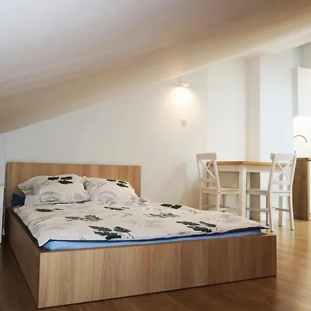 Apartamenty Listopadowe Ustrzyki Dolne Exterior photo