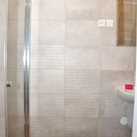 Apartamenty Listopadowe Ustrzyki Dolne Exterior photo